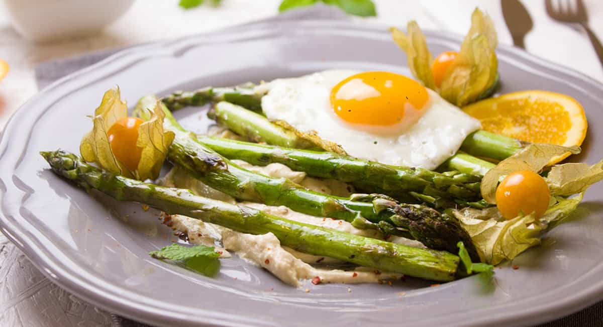 ¿Cómo cocinar espárragos?